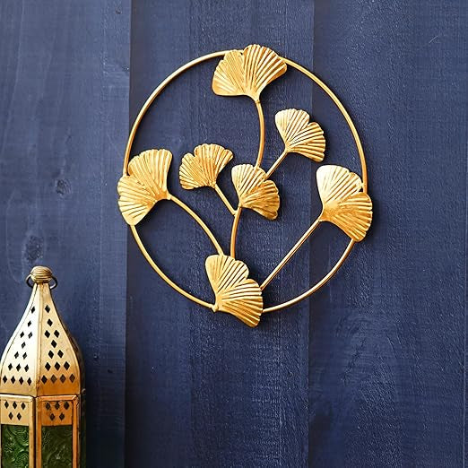 Opulent Wall Accent Sculptural Elegance for Classic Interiors